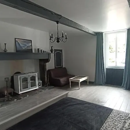 L'eden Bigourdan Ferienhaus